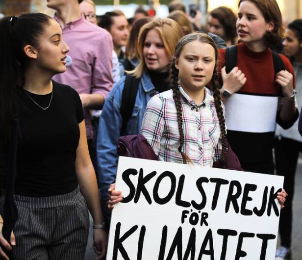 Greta Thunberg klimatstrejk, bara tjejer på demonstrationen för klimatet
